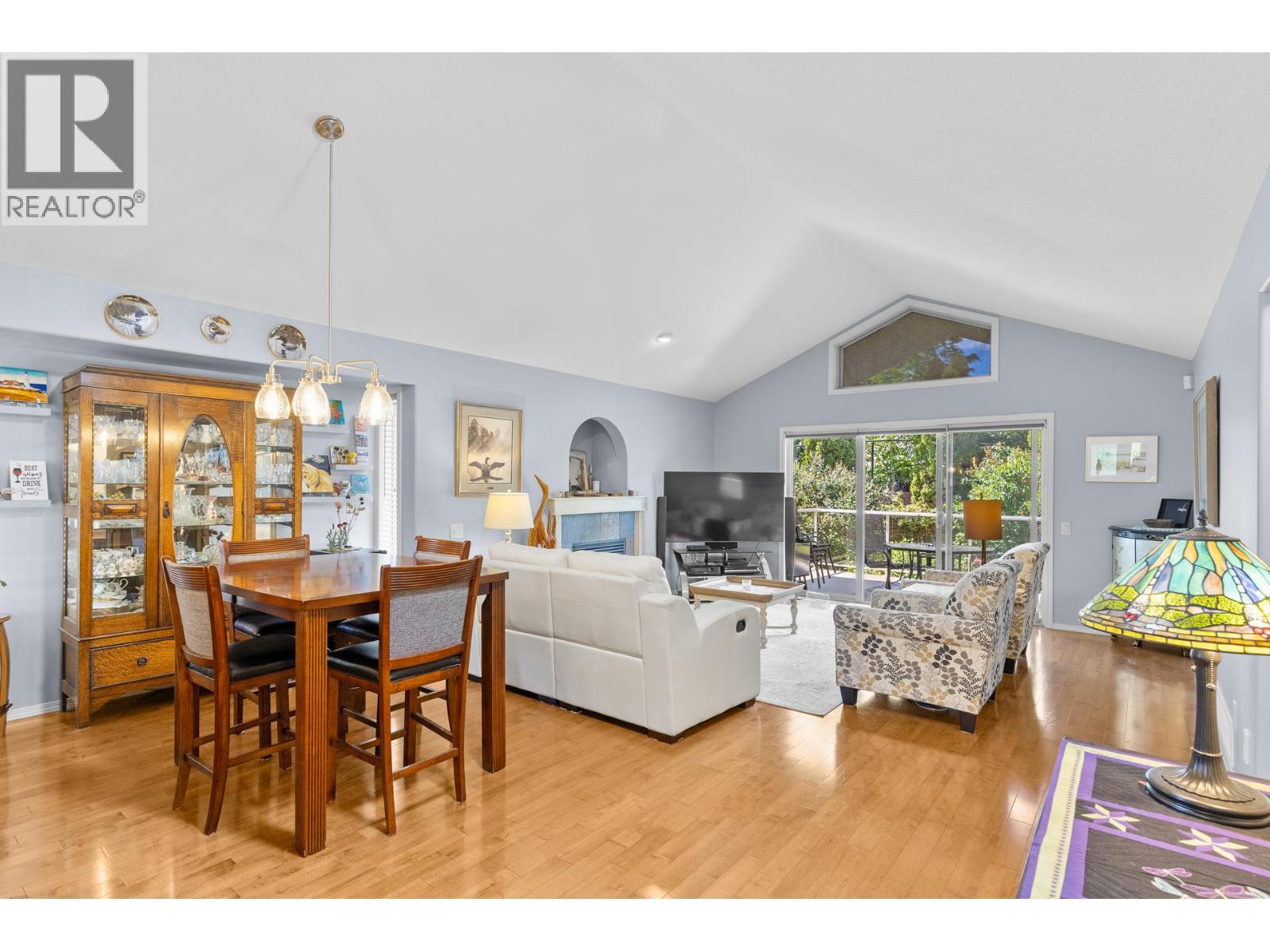 2100 Boucherie Road Unit# 10