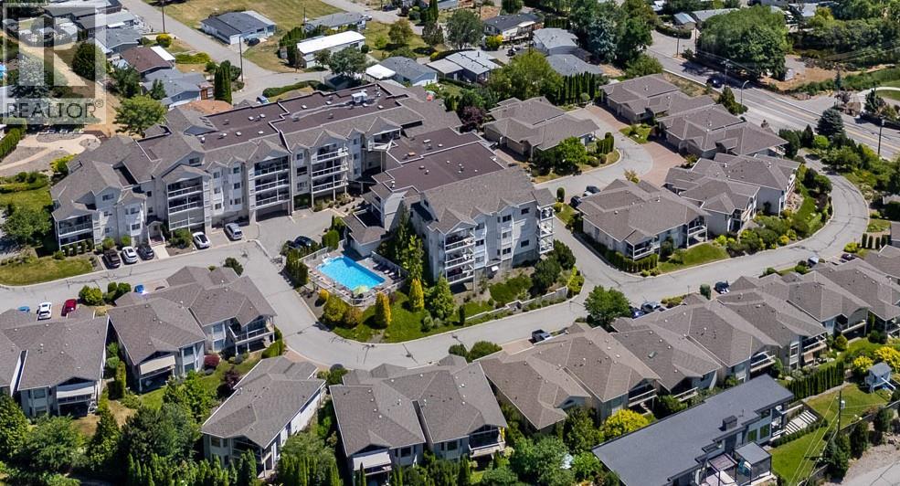 2100 Boucherie Road Unit# 10