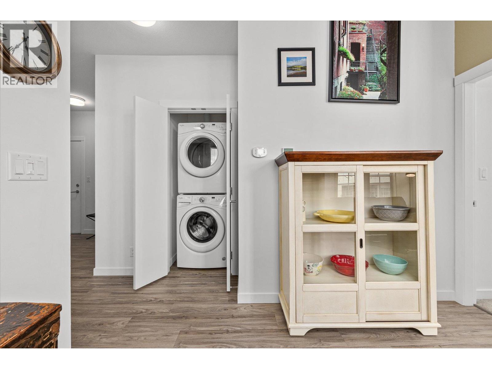 1775 Chapman Place Unit# PH06