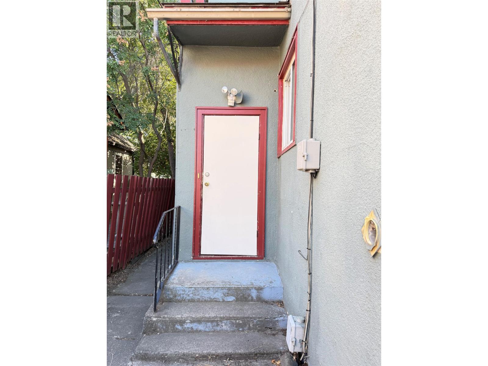 748 Bernard Avenue