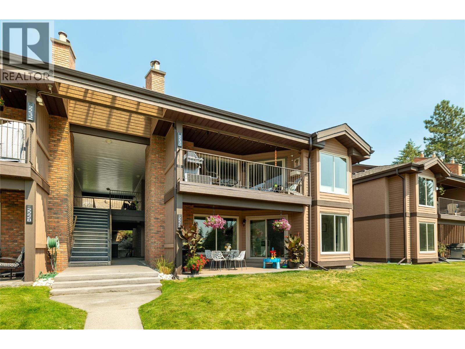 2226 Golf Course Drive