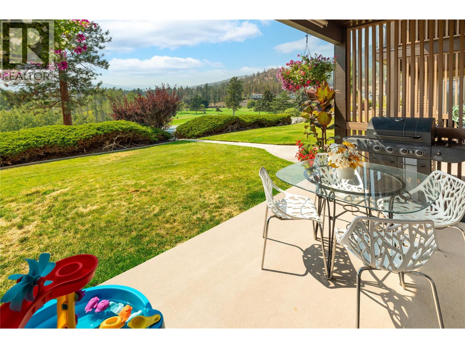 2226 Golf Course Drive