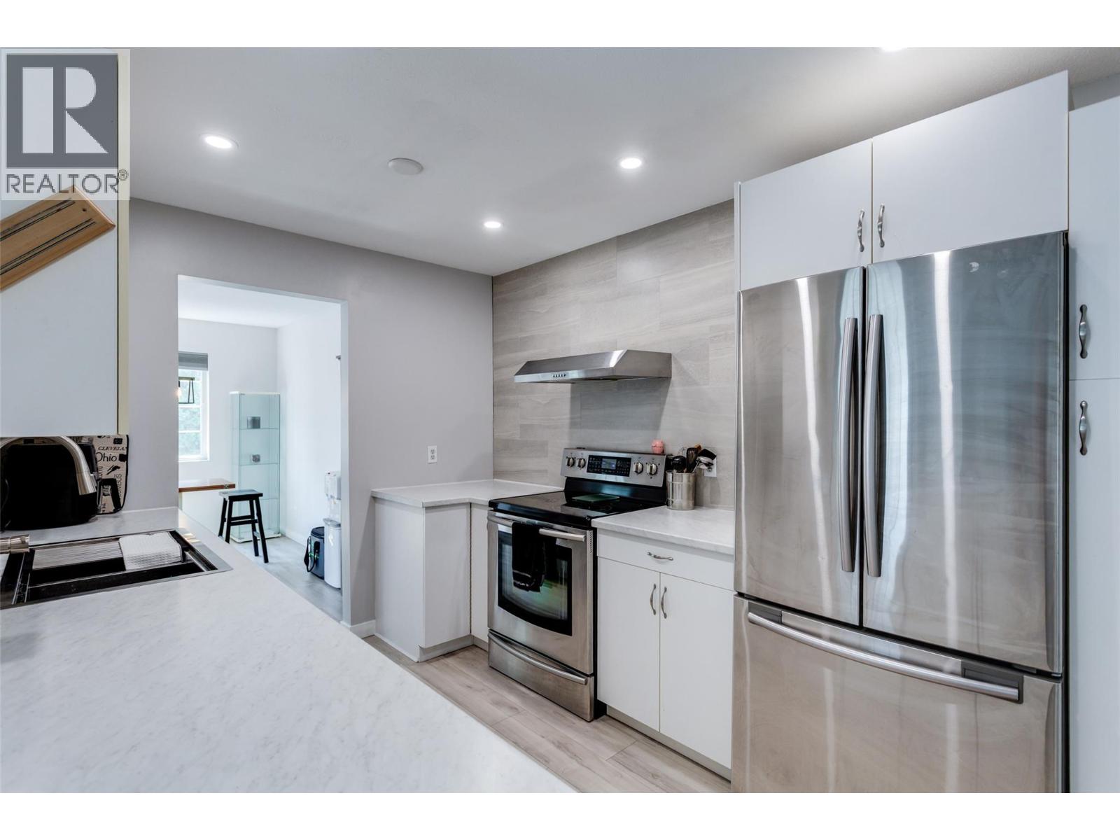 575 Doyle Avenue Unit# 101
