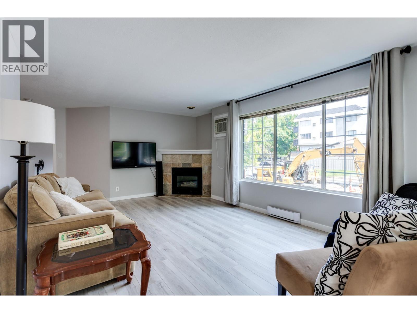 575 Doyle Avenue Unit# 101
