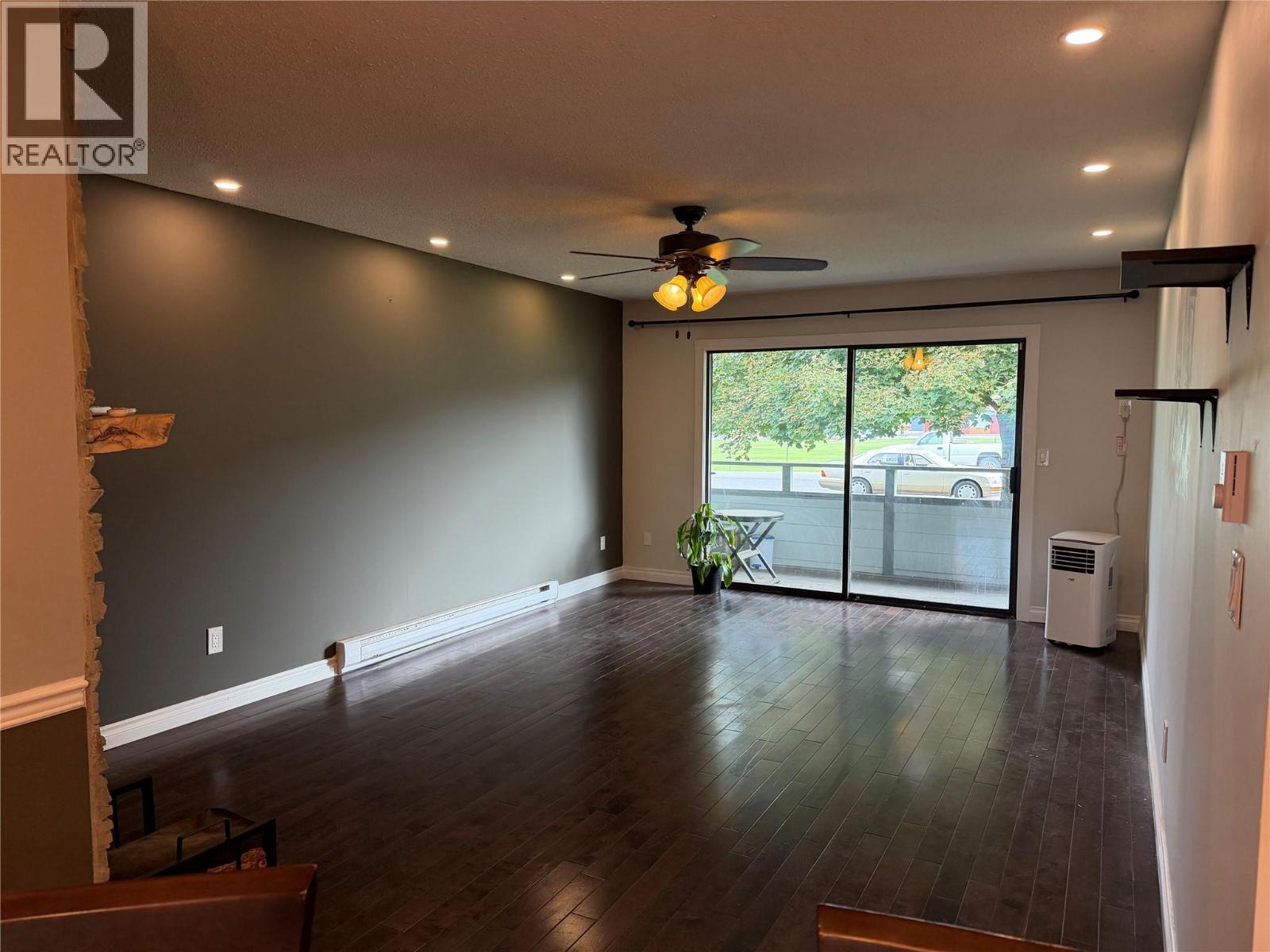 220 Prior Road S Unit# 1