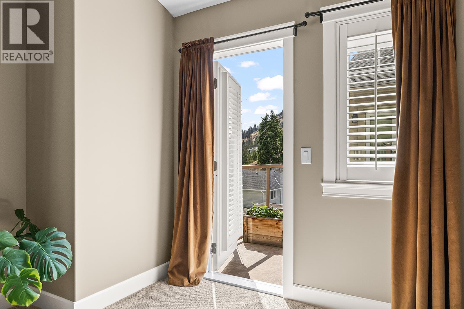 2283 Shannon Heights Court Unit# 6