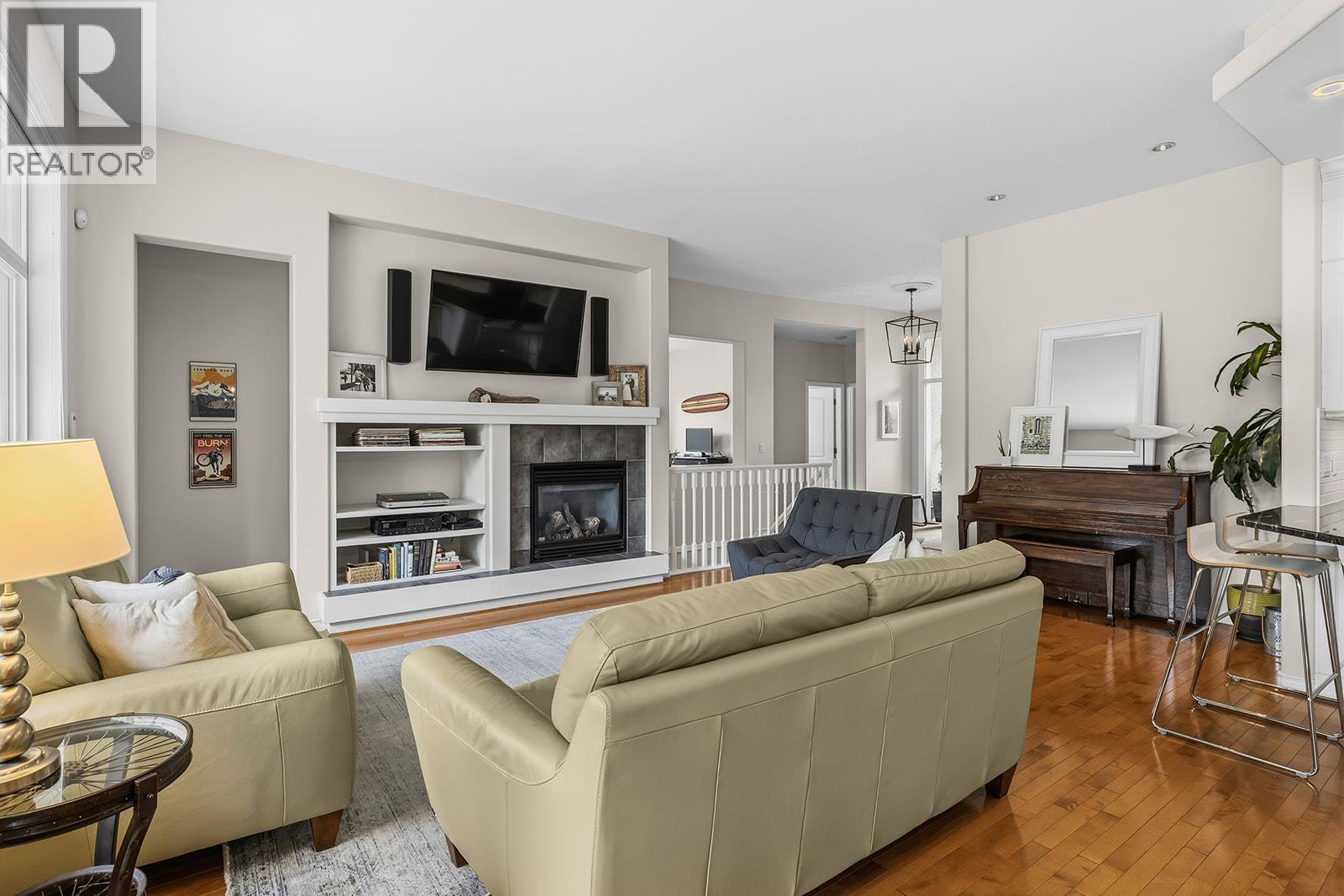 4125 Gallaghers Parkland Drive