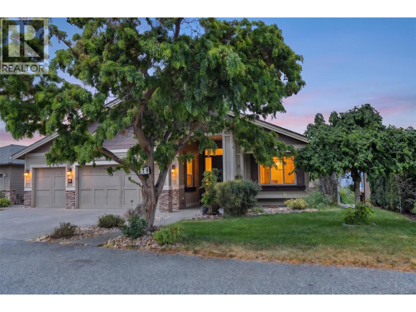 679 Devonian Avenue