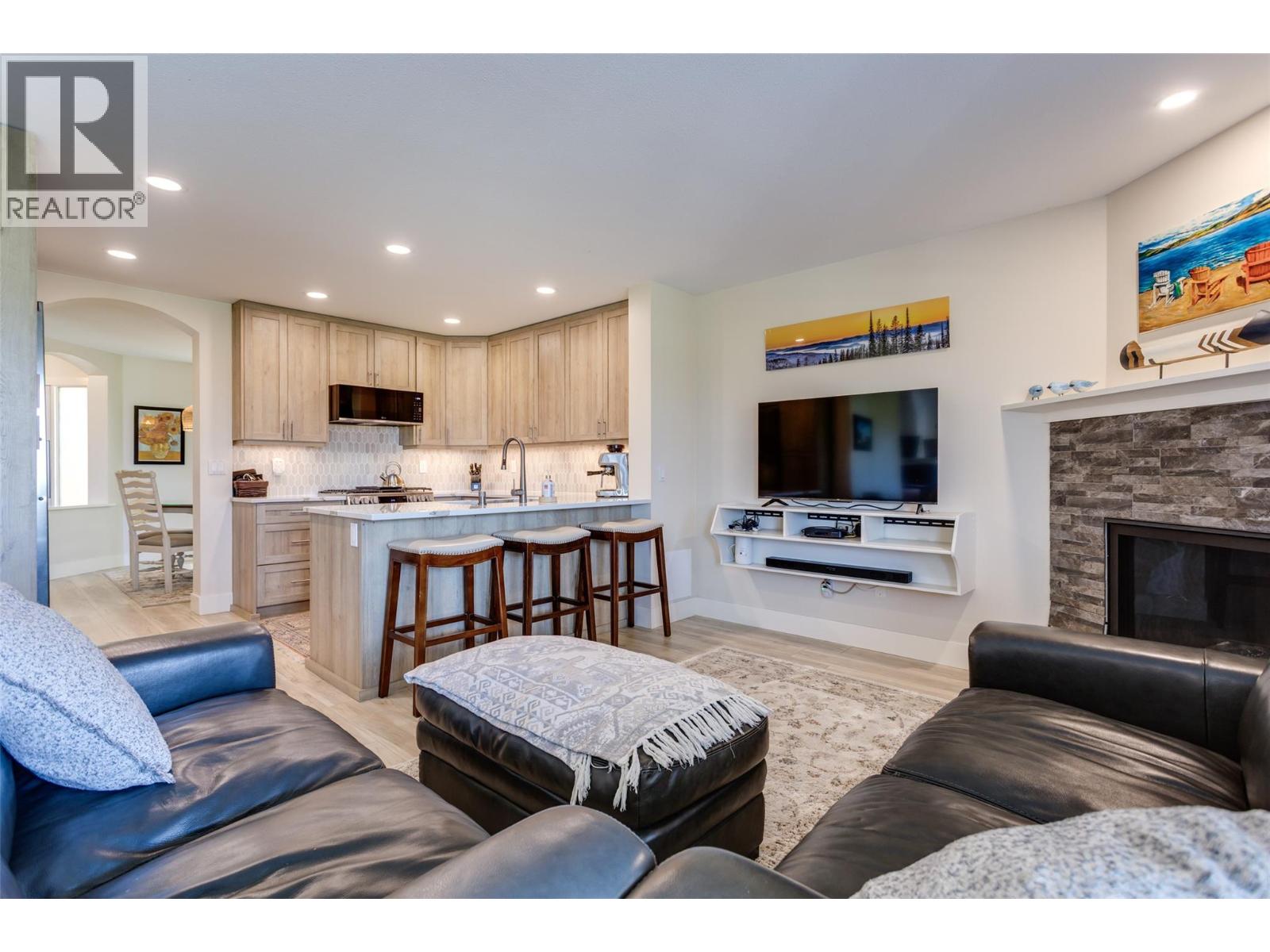 2361 Capistrano Drive