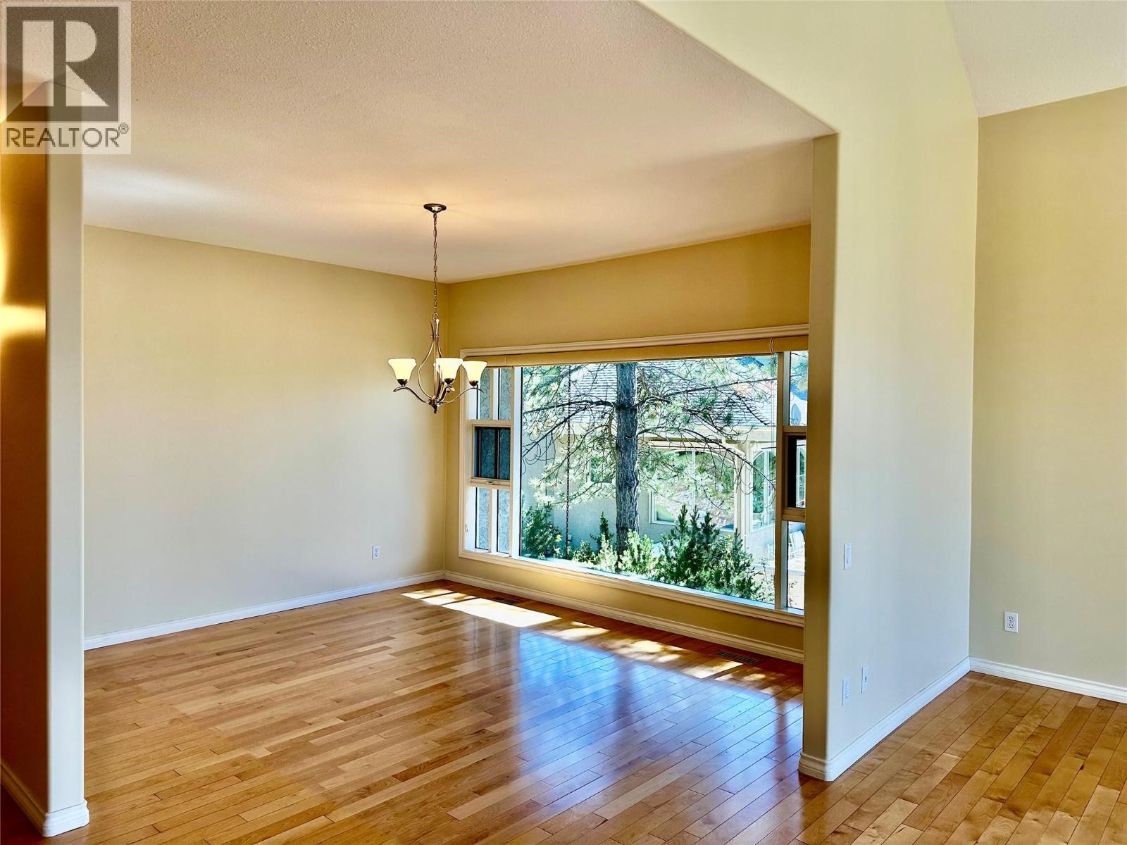880 Christina Place Unit# 21