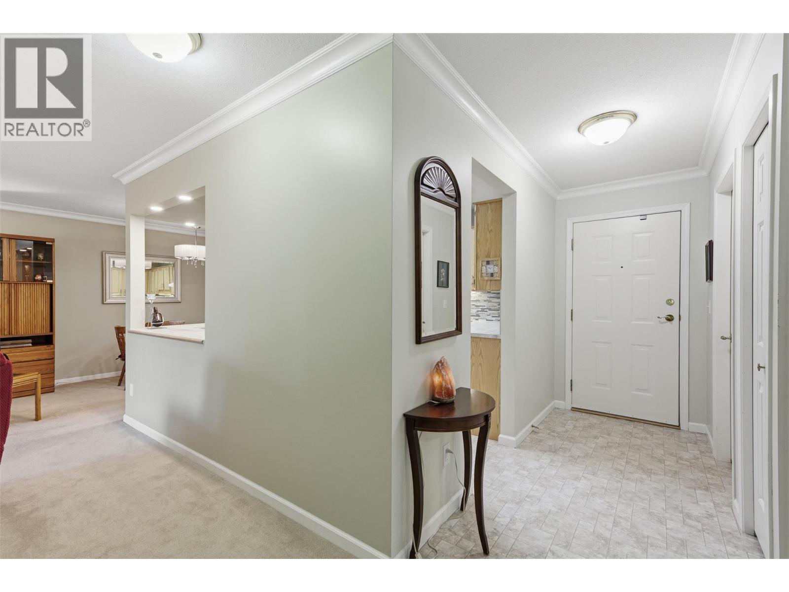 945 Lawrence Avenue Unit# 207