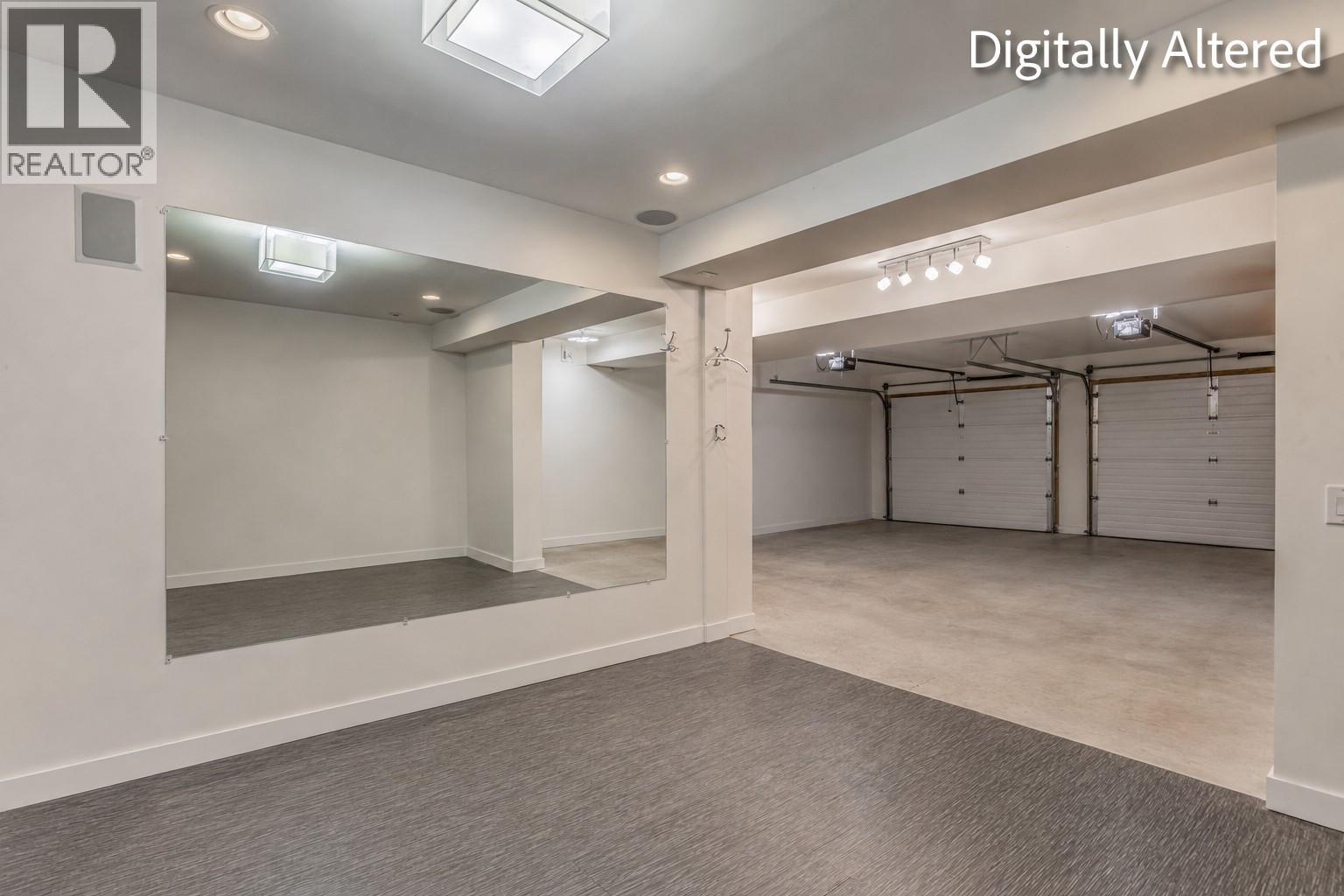 5851 Lakeshore Road
