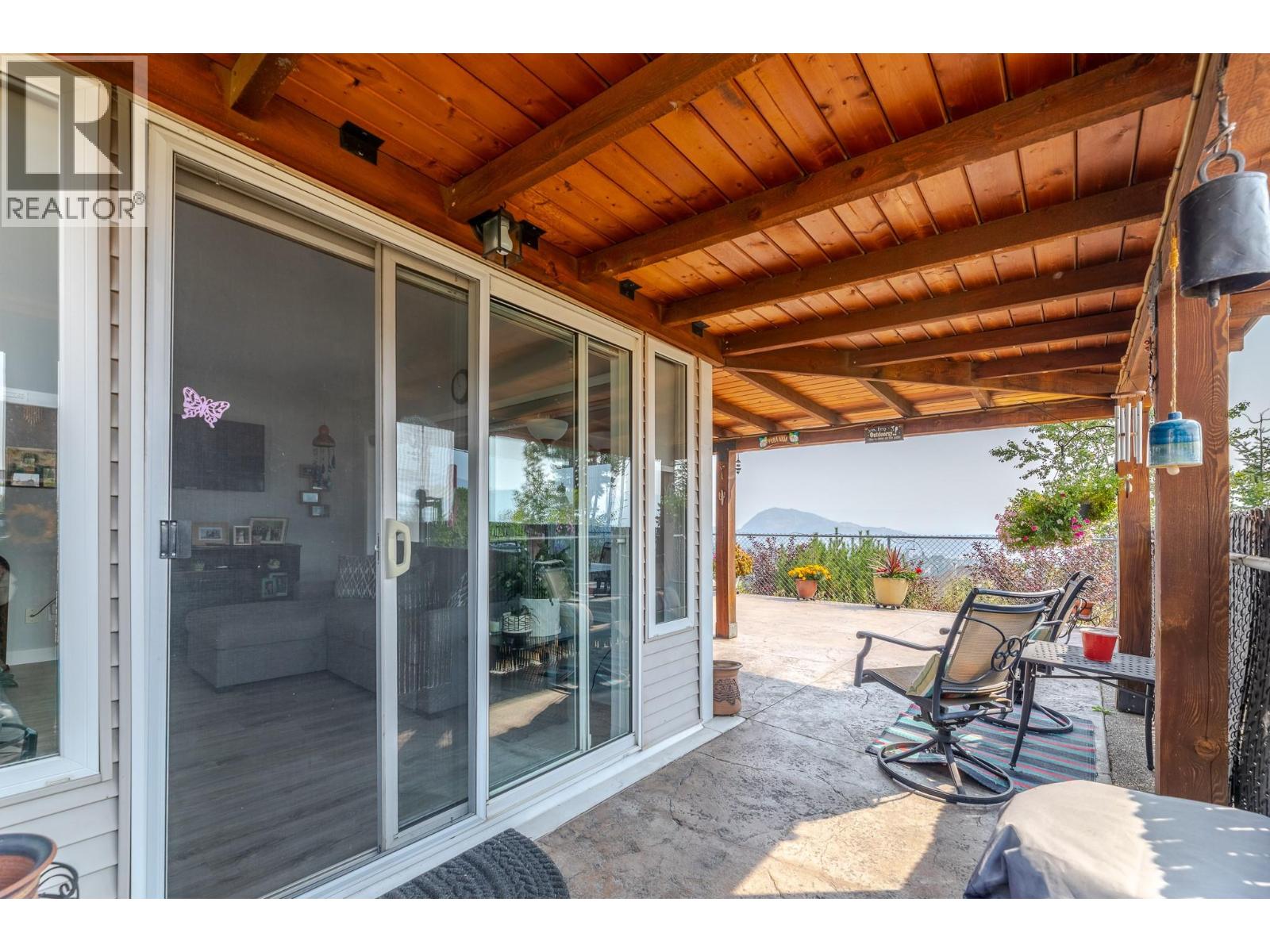 3689 Morningside Drive