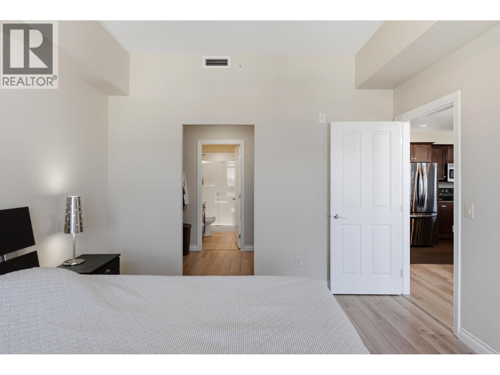 3833 Brown Road Unit# 1402