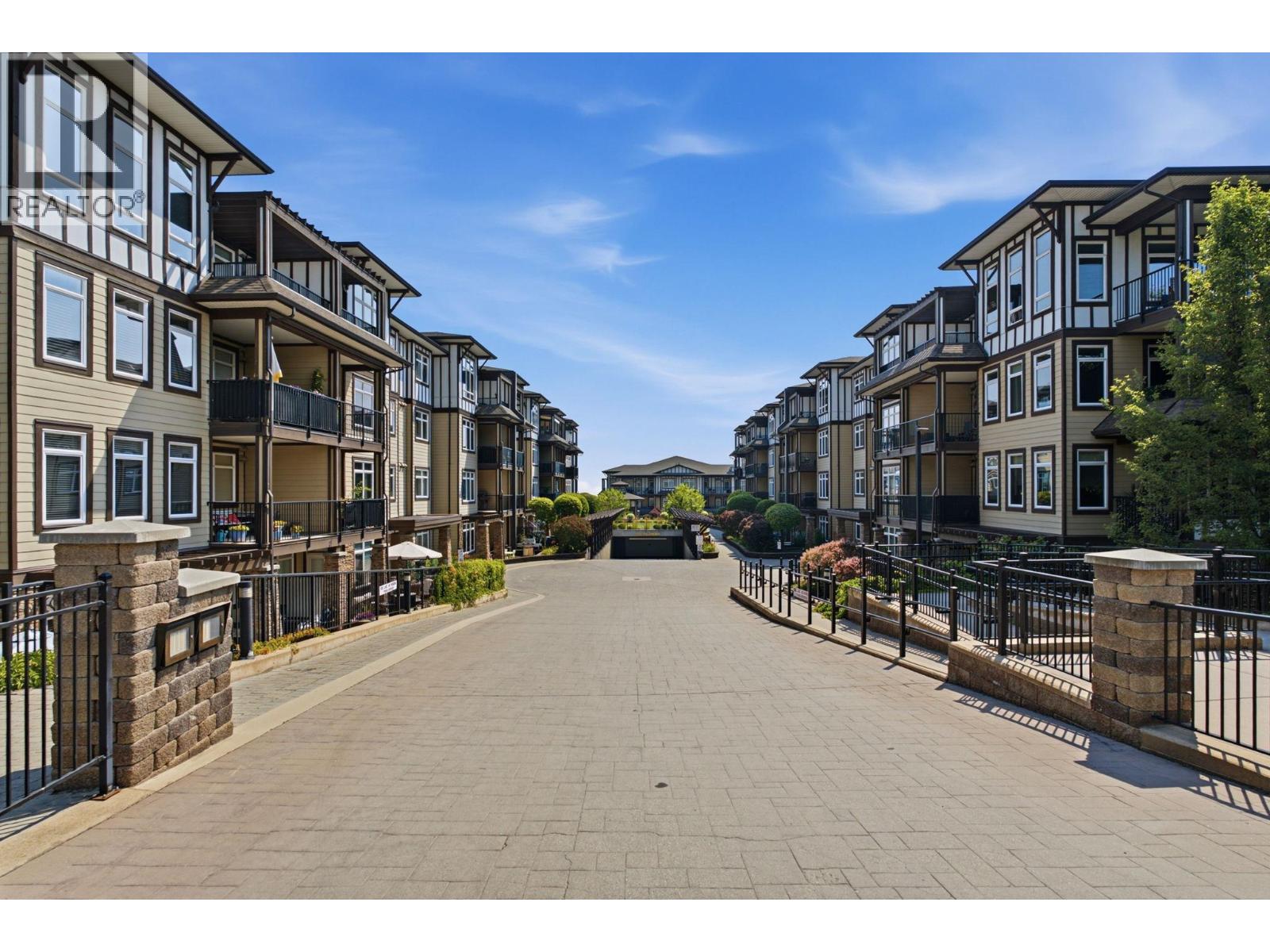 3833 Brown Road Unit# 1402