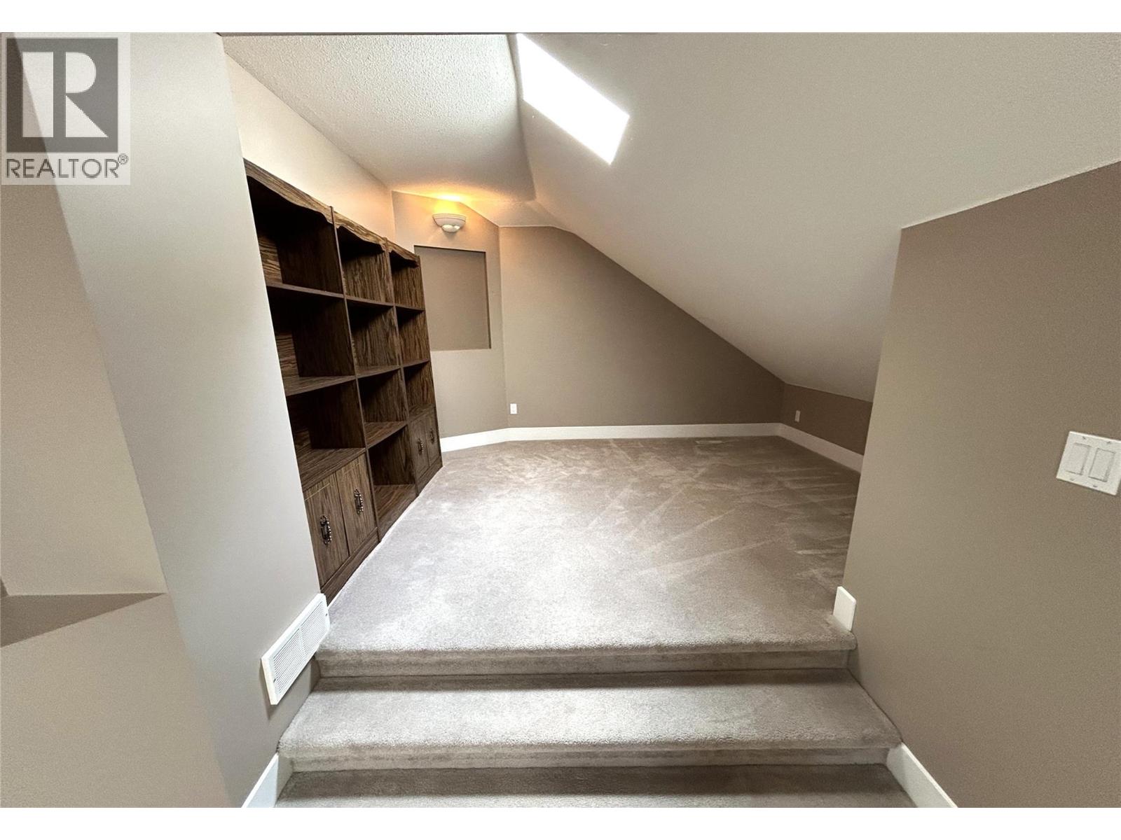 205 Merlin Court