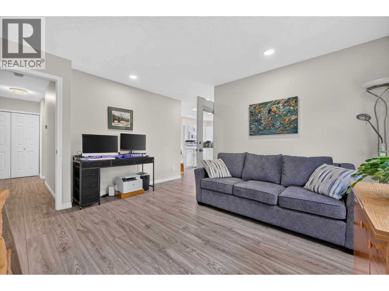1260 Raymer Avenue Unit# 467