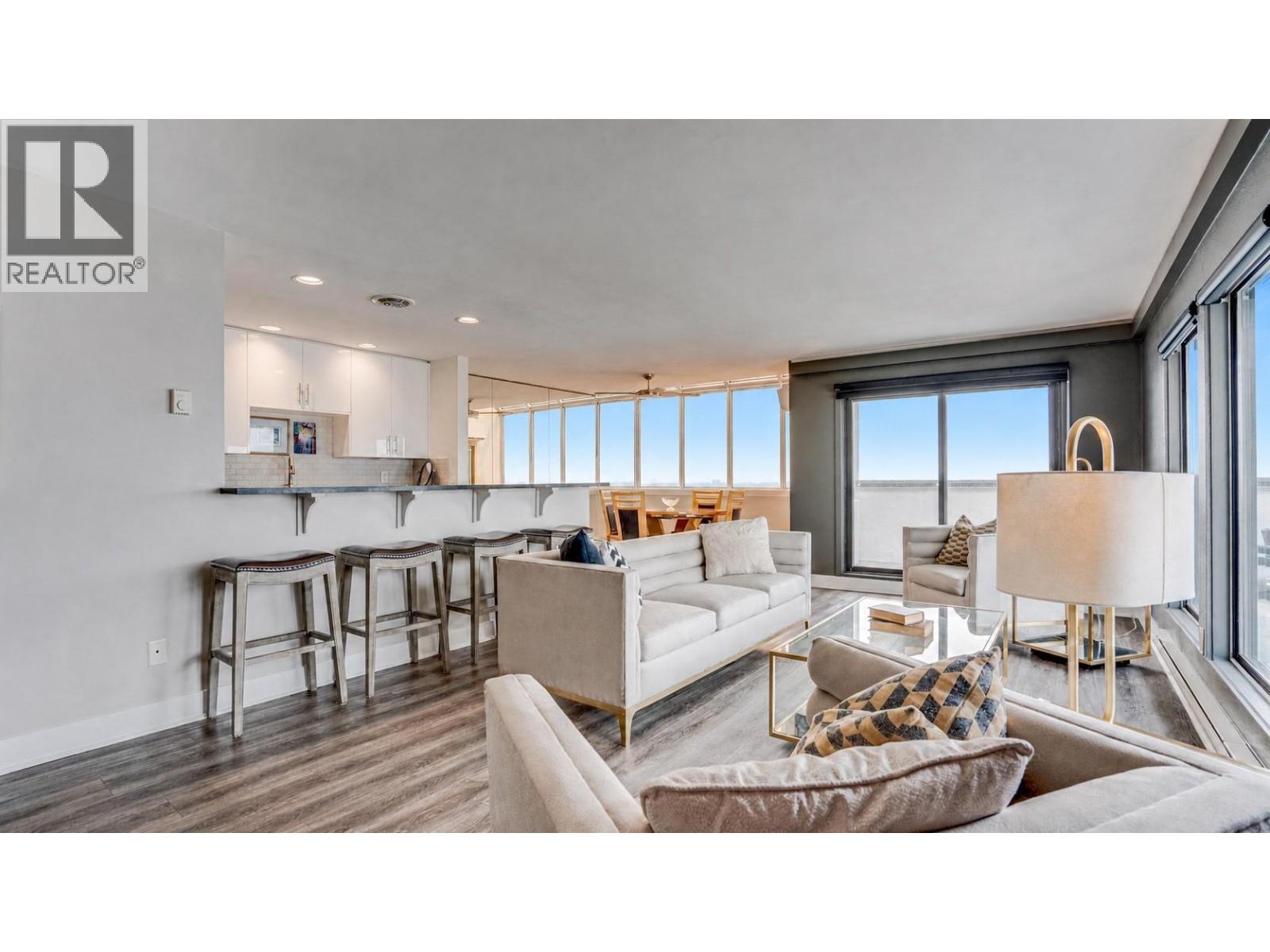 737 Leon Avenue Unit# 1401