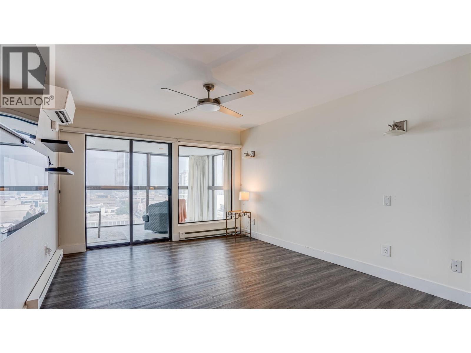 737 Leon Avenue Unit# 1401