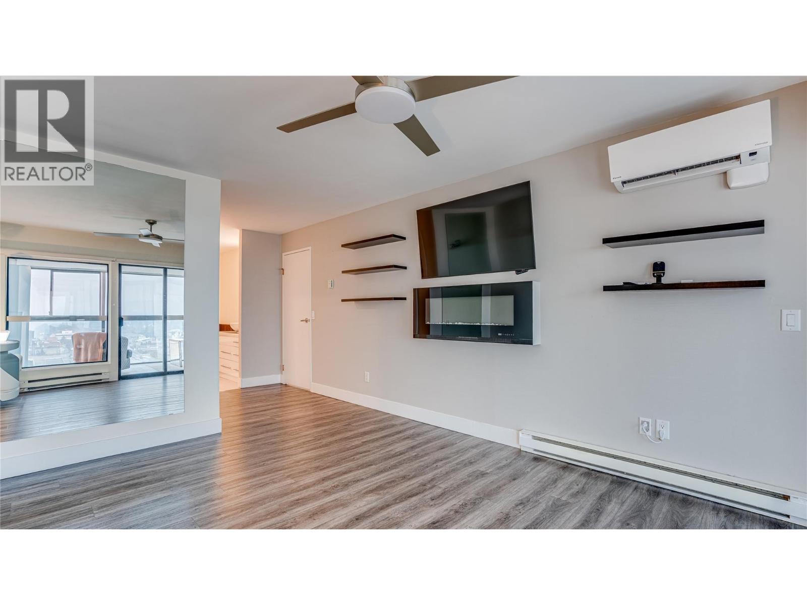 737 Leon Avenue Unit# 1401