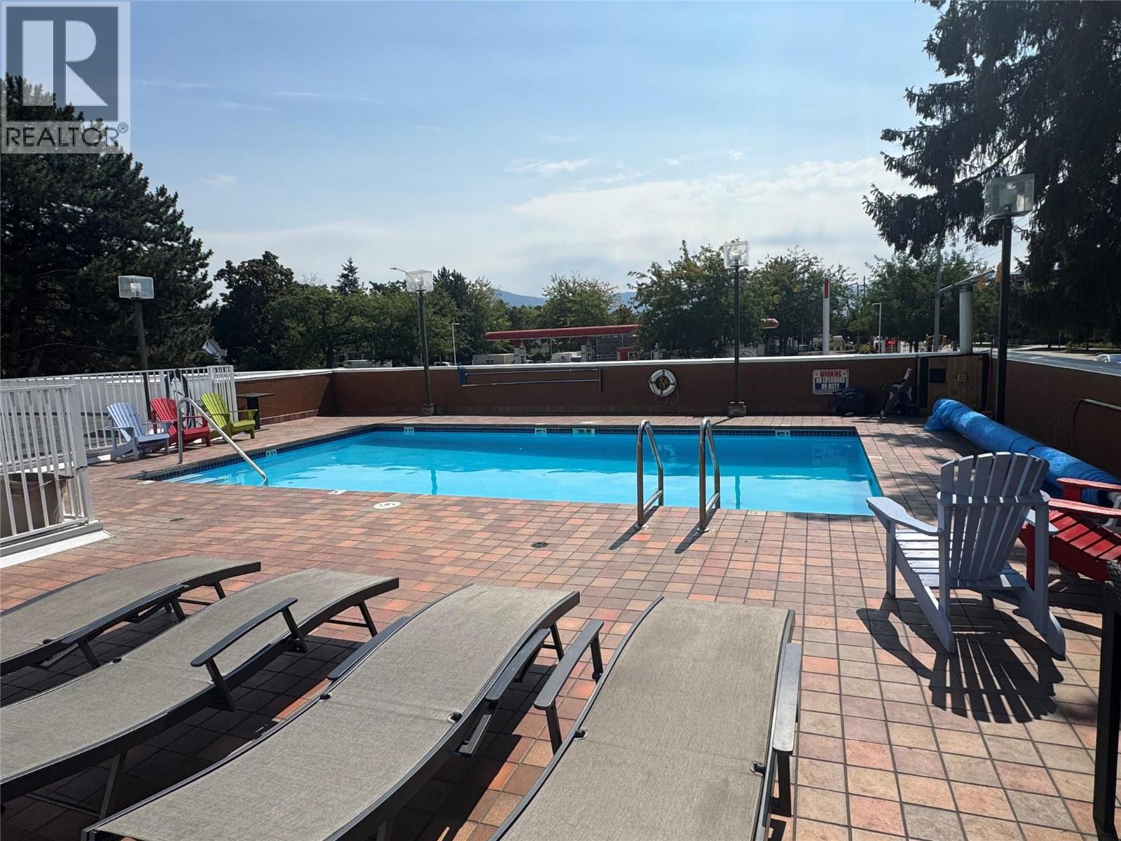 737 Leon Avenue Unit# 1401