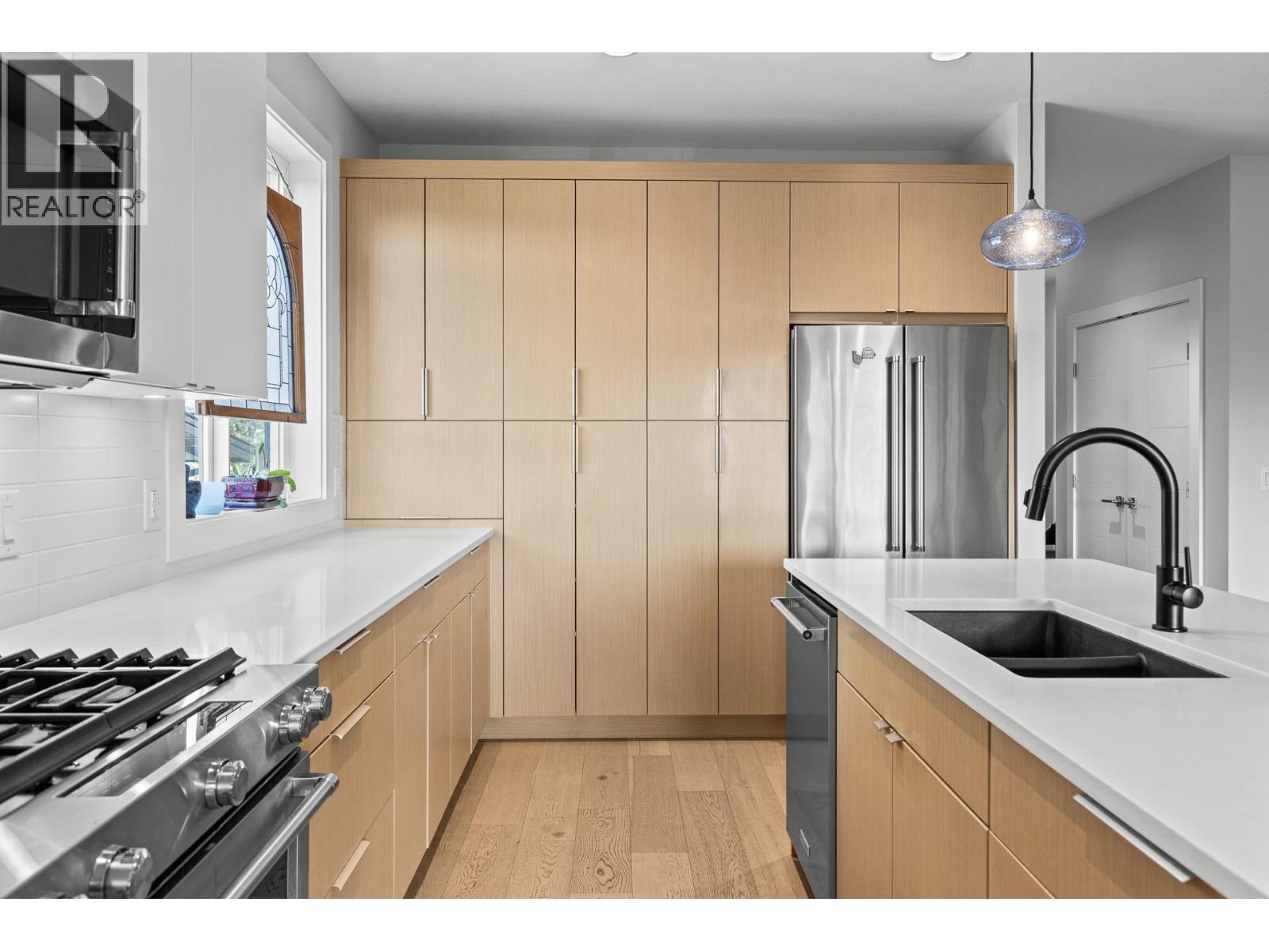 1349 Rocky Point Drive Unit# 8