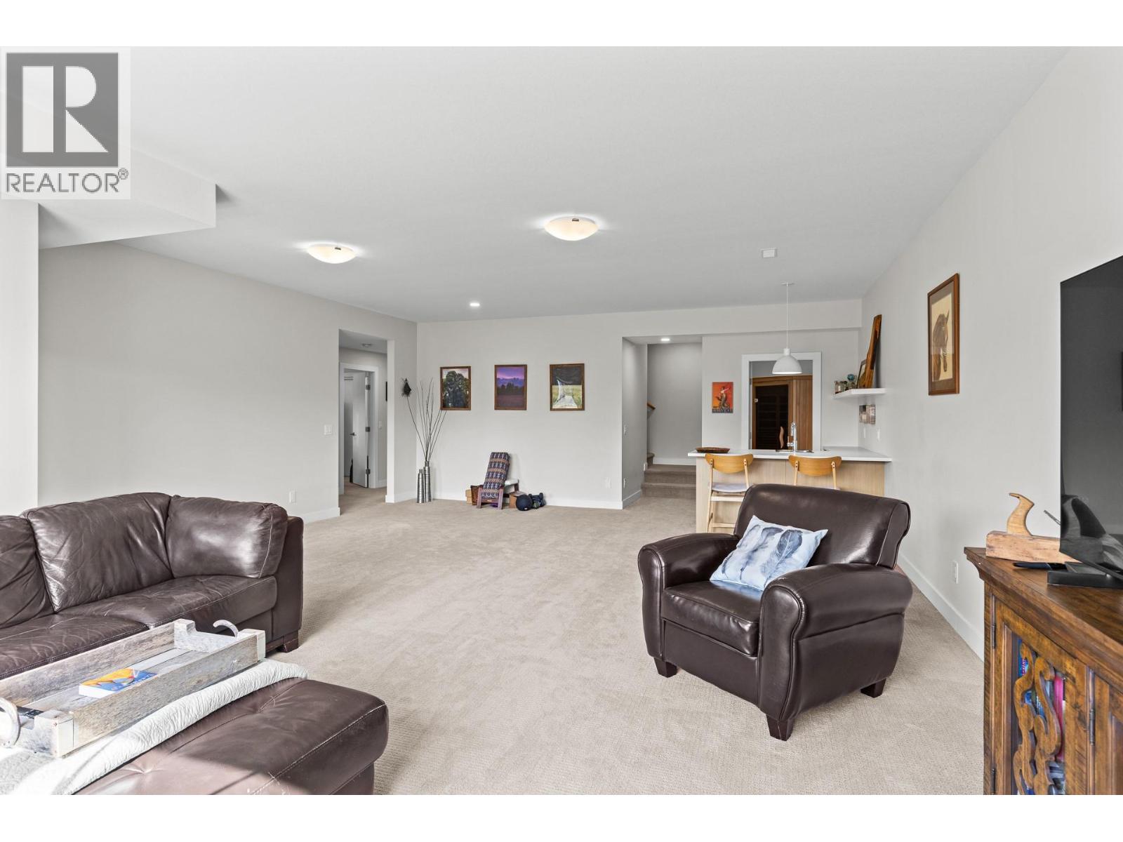1349 Rocky Point Drive Unit# 8