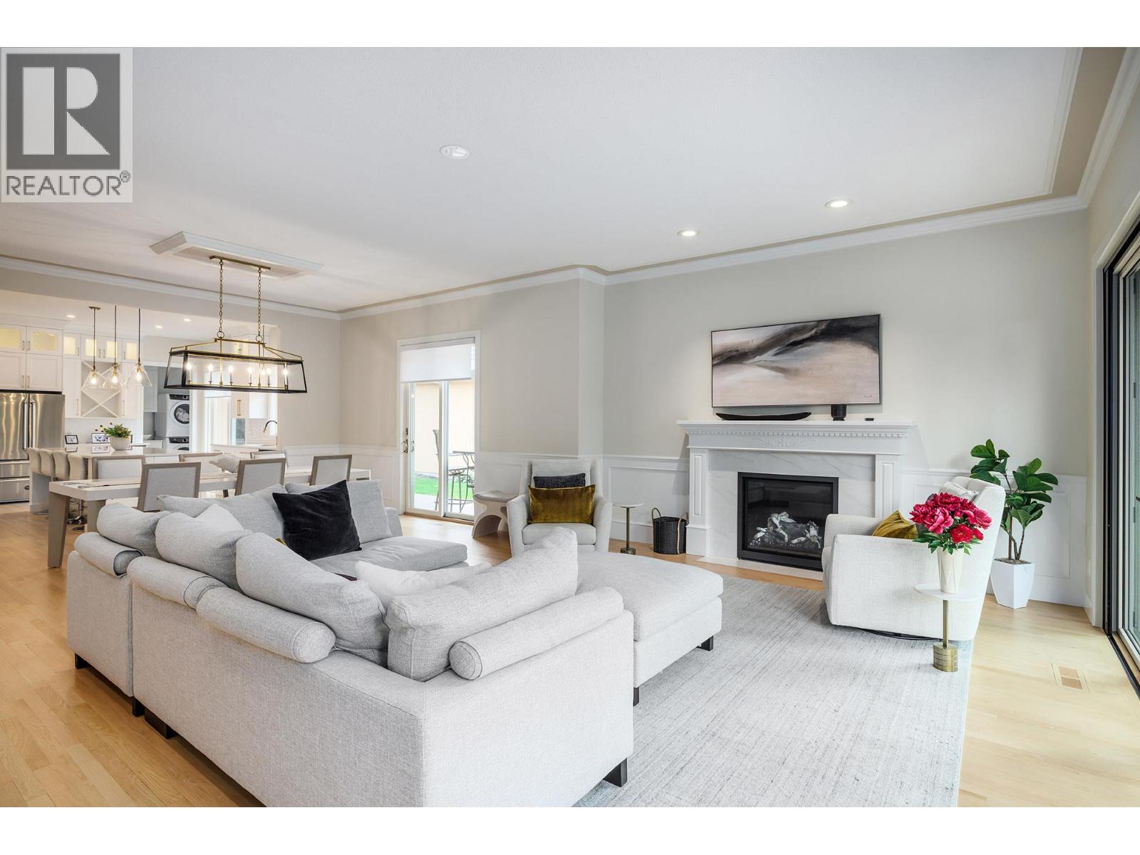 2368 Abbott Street Unit# 4