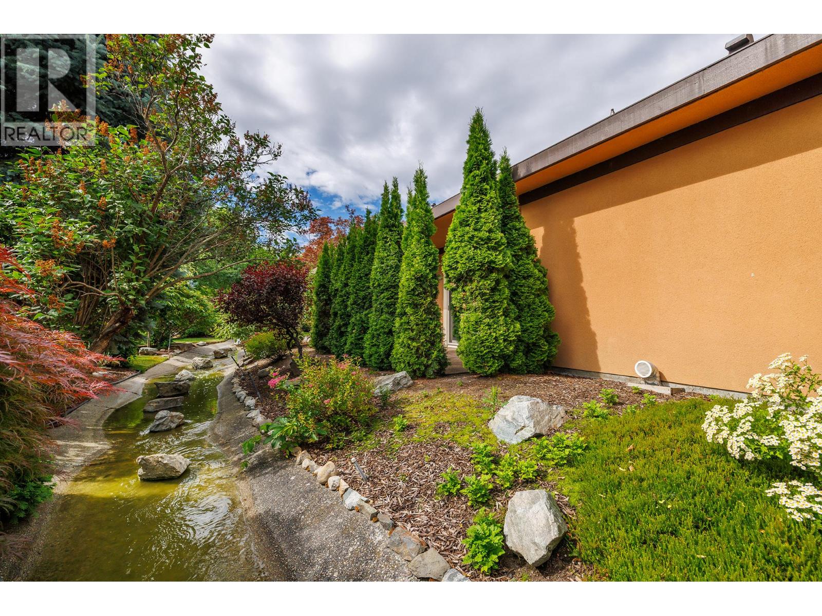 2368 Abbott Street Unit# 4