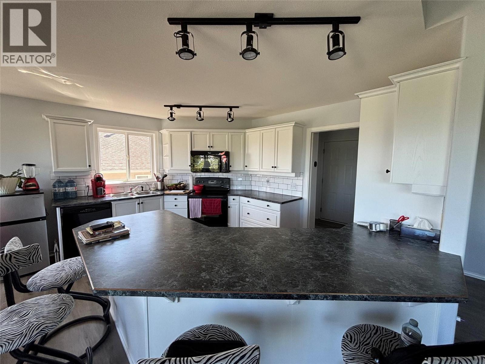 2272 Shannon Hills Drive