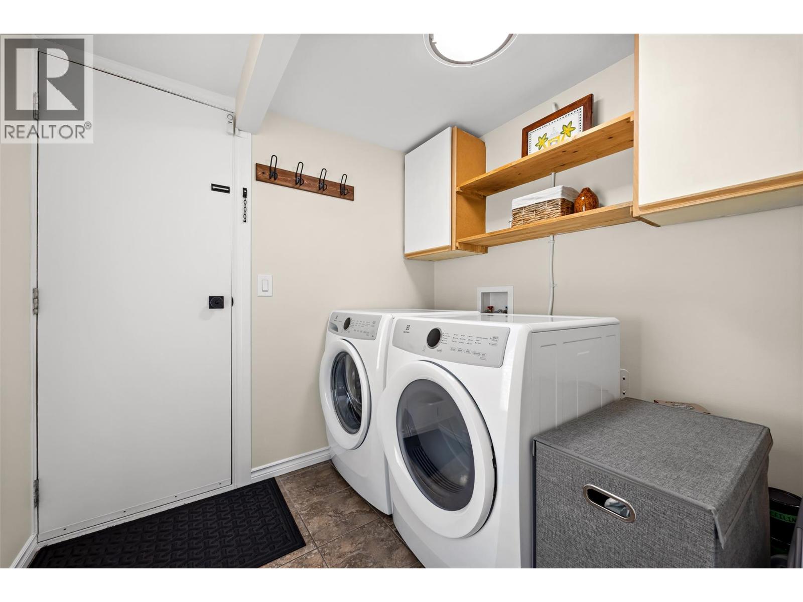 4075 McClain Road Unit# 22