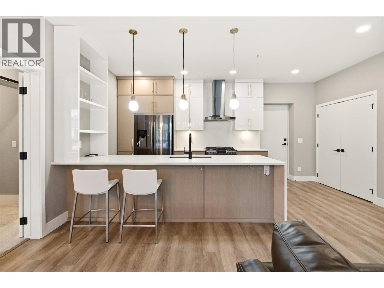 529 Truswell Road Unit# 103