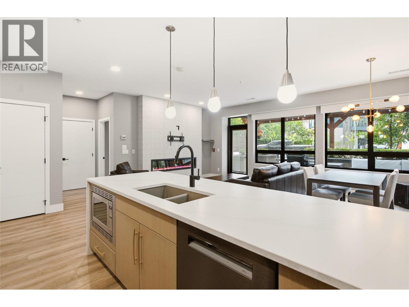 529 Truswell Road Unit# 103