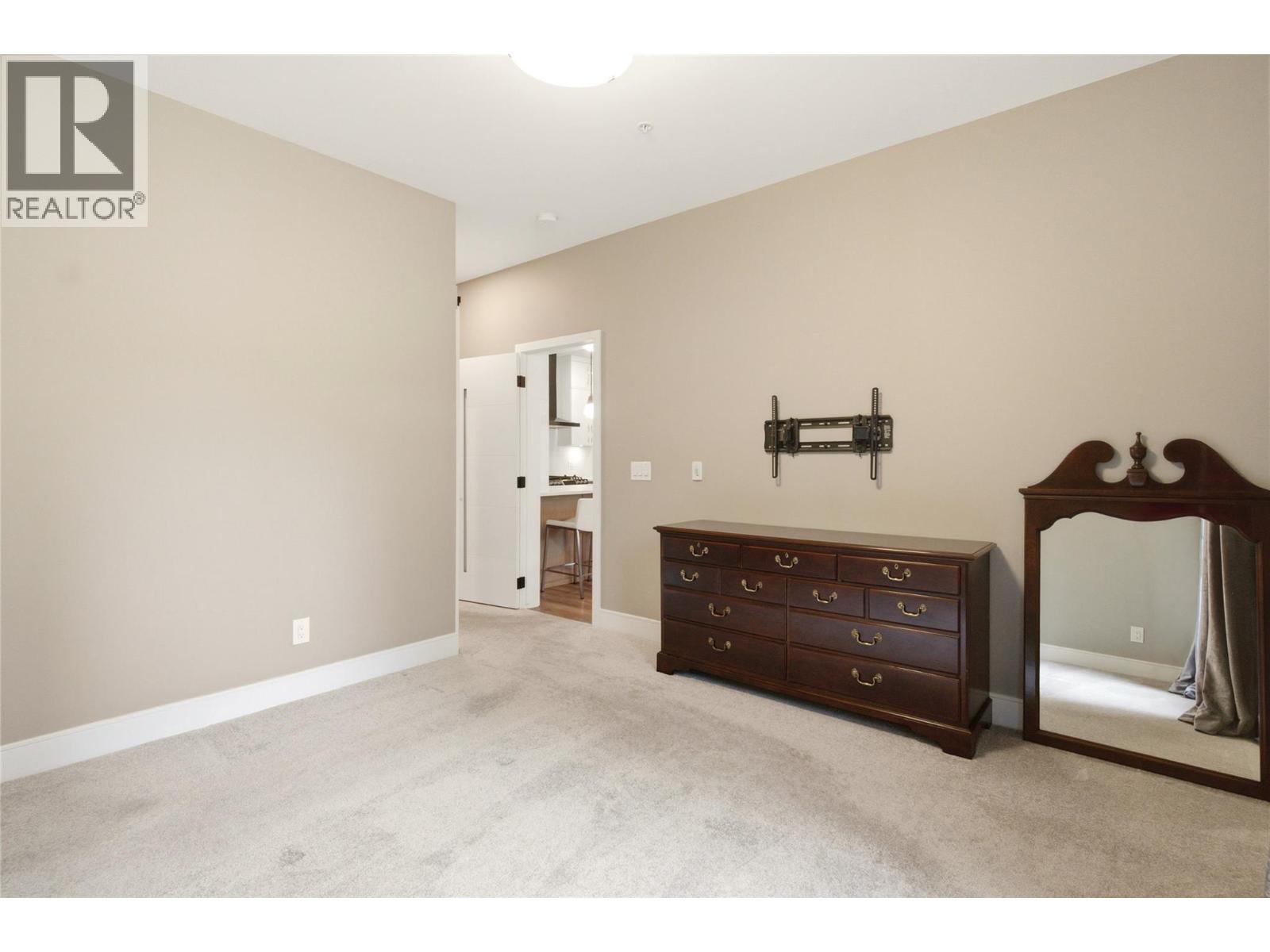 529 Truswell Road Unit# 103