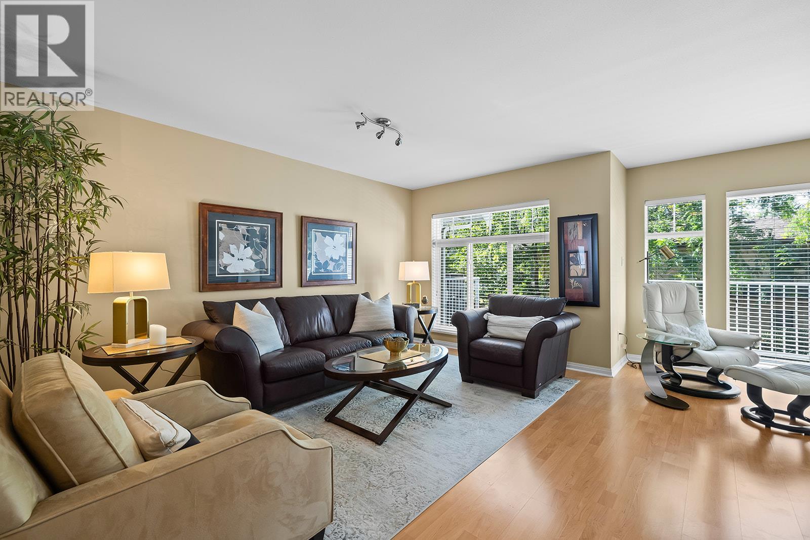 1853 Parkview Crescent Unit# 12