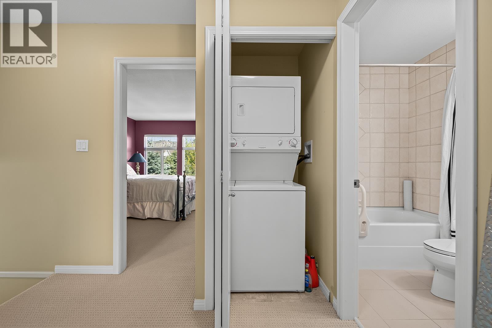 1853 Parkview Crescent Unit# 12
