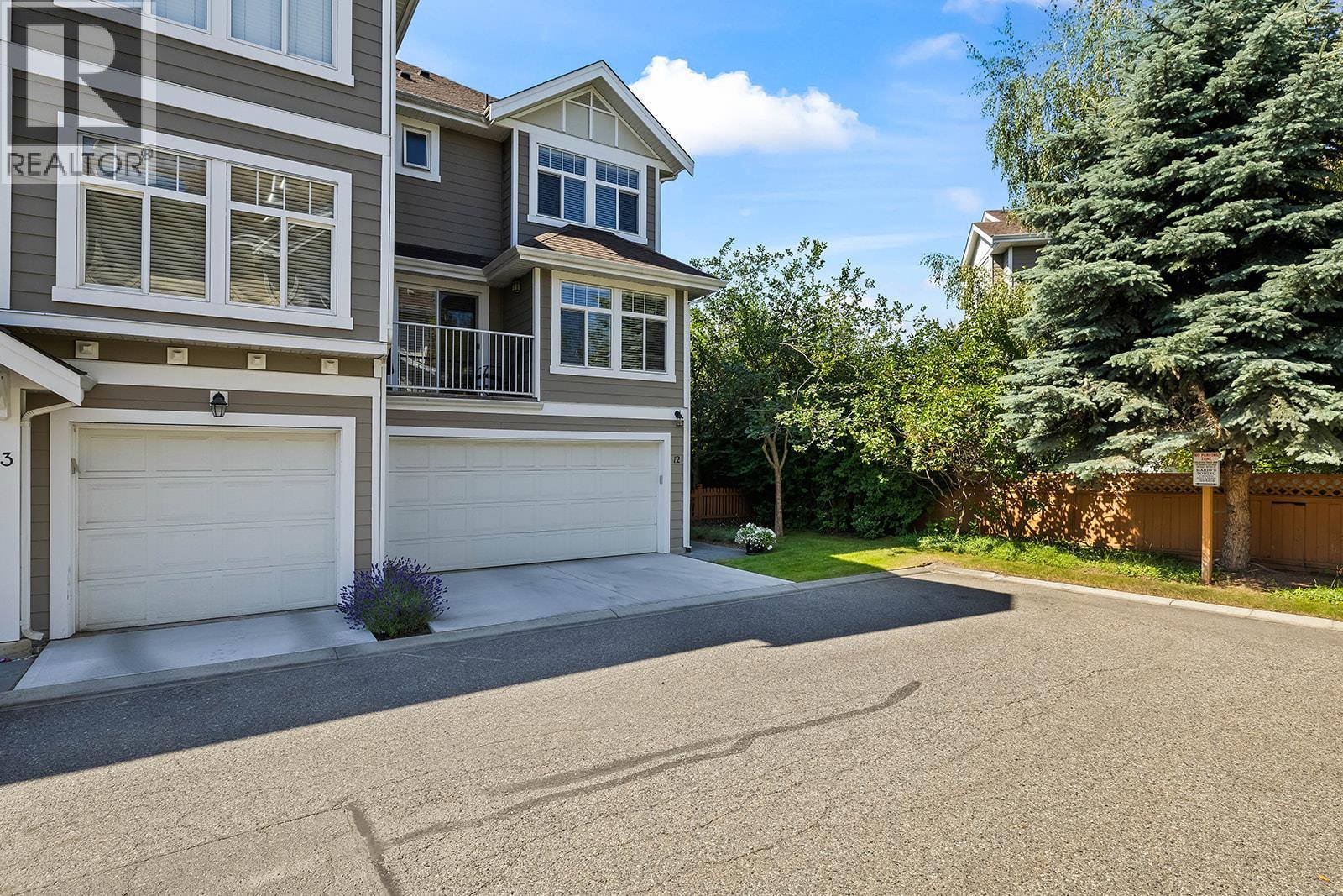 1853 Parkview Crescent Unit# 12