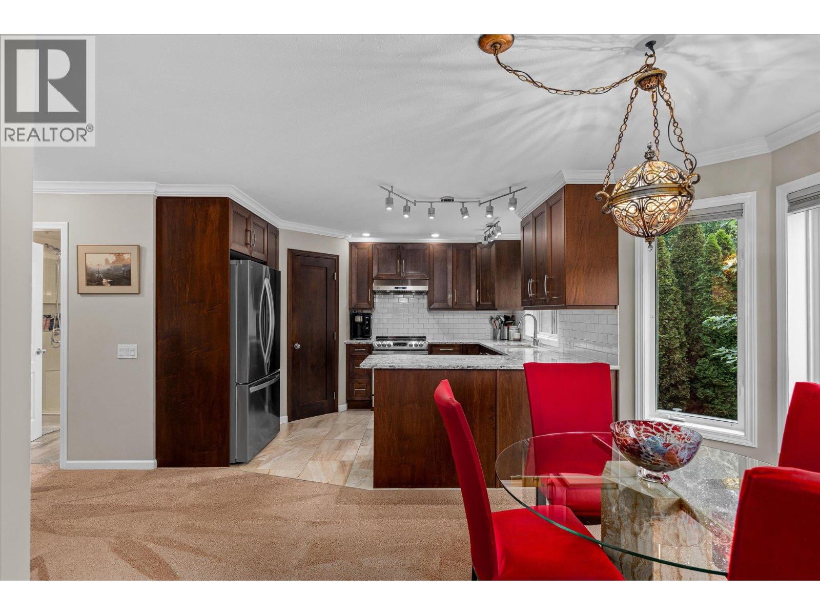 842 Raymer Road