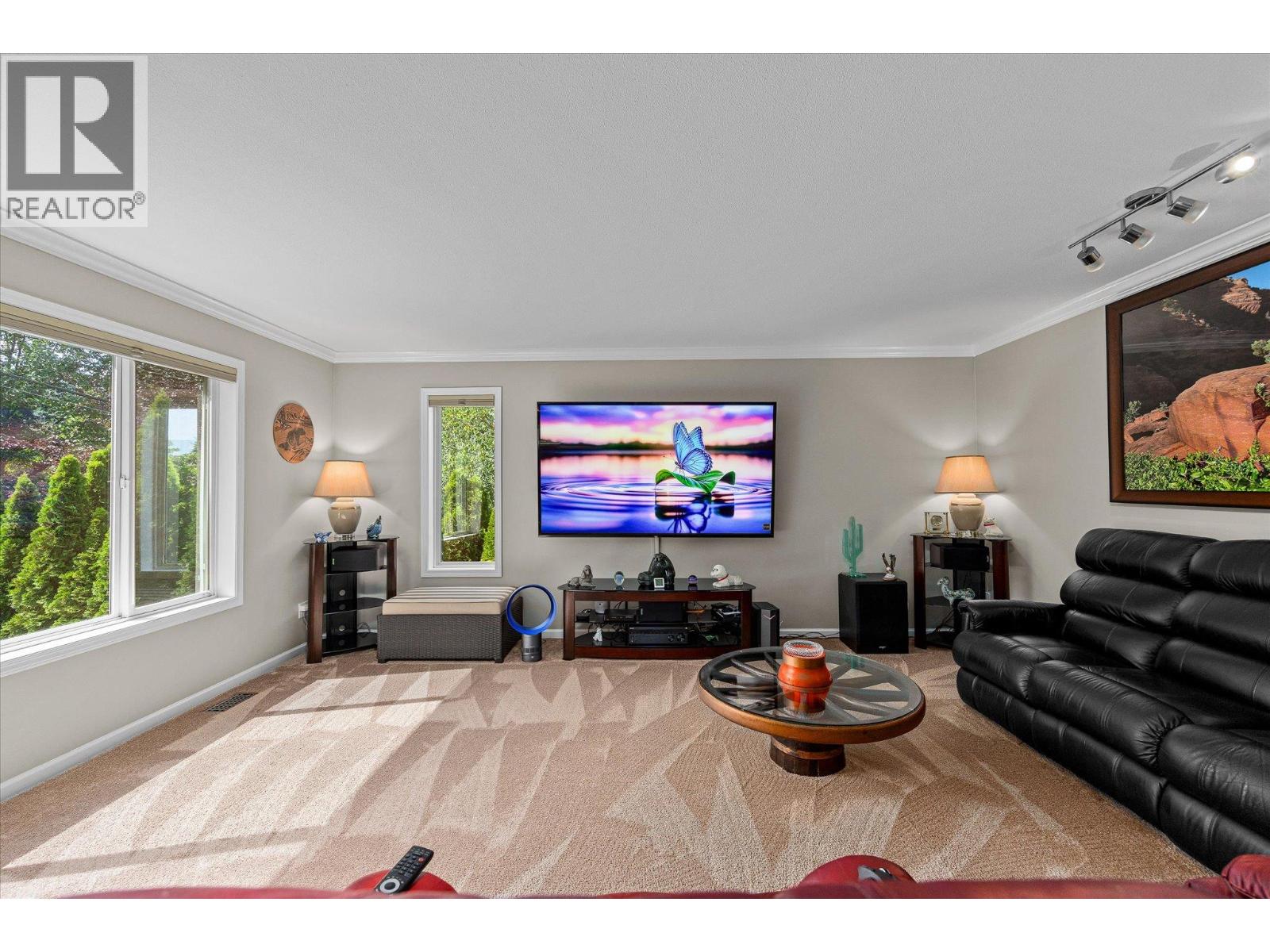 842 Raymer Road