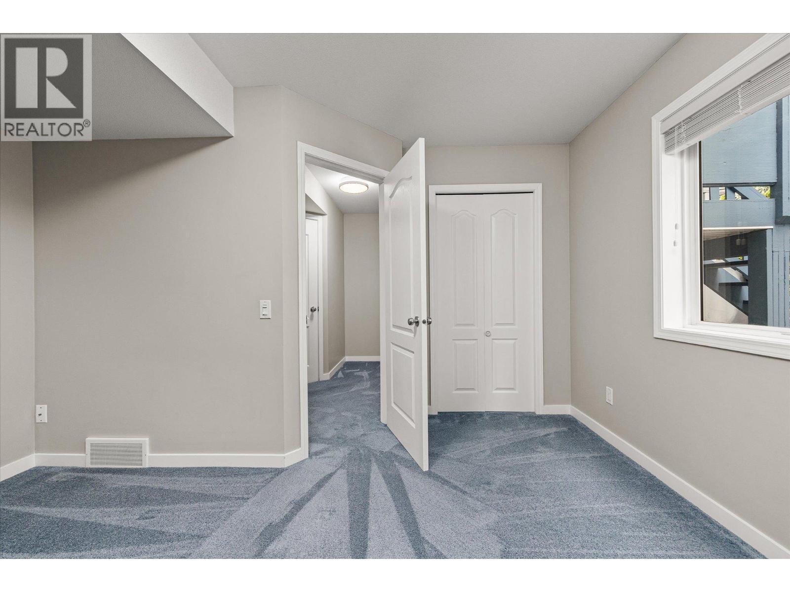 842 Raymer Road
