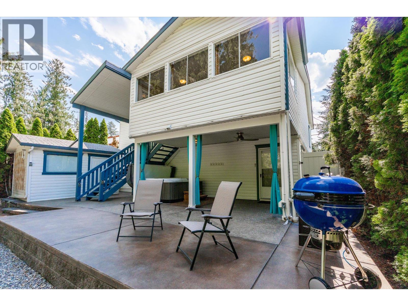 842 Raymer Road