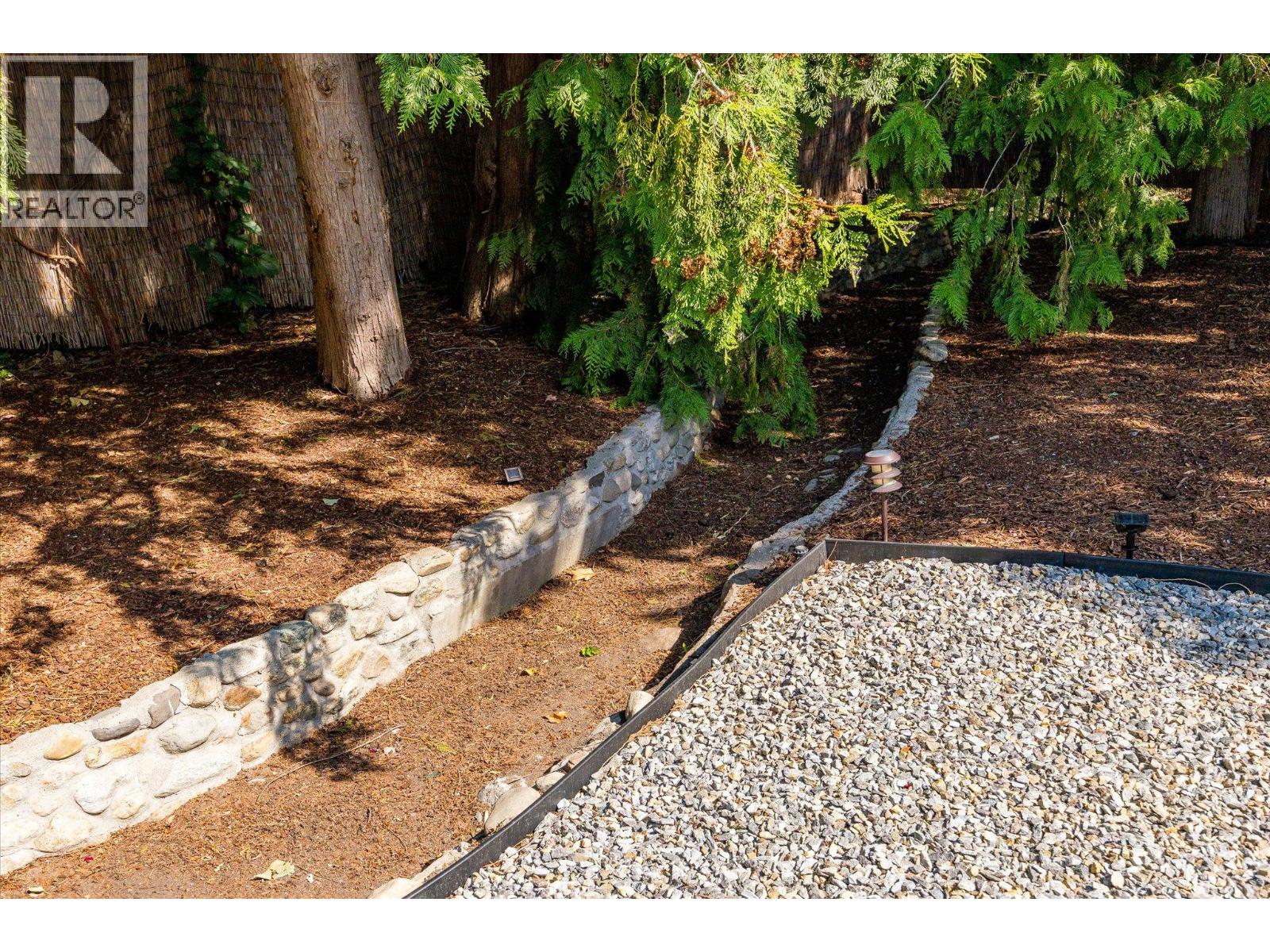 842 Raymer Road