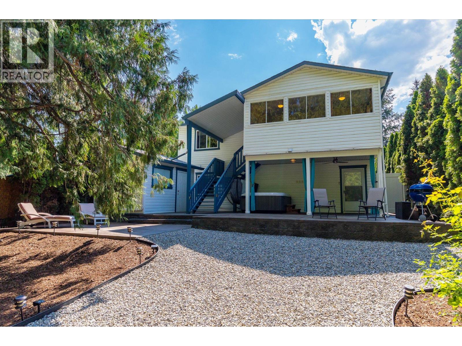 842 Raymer Road