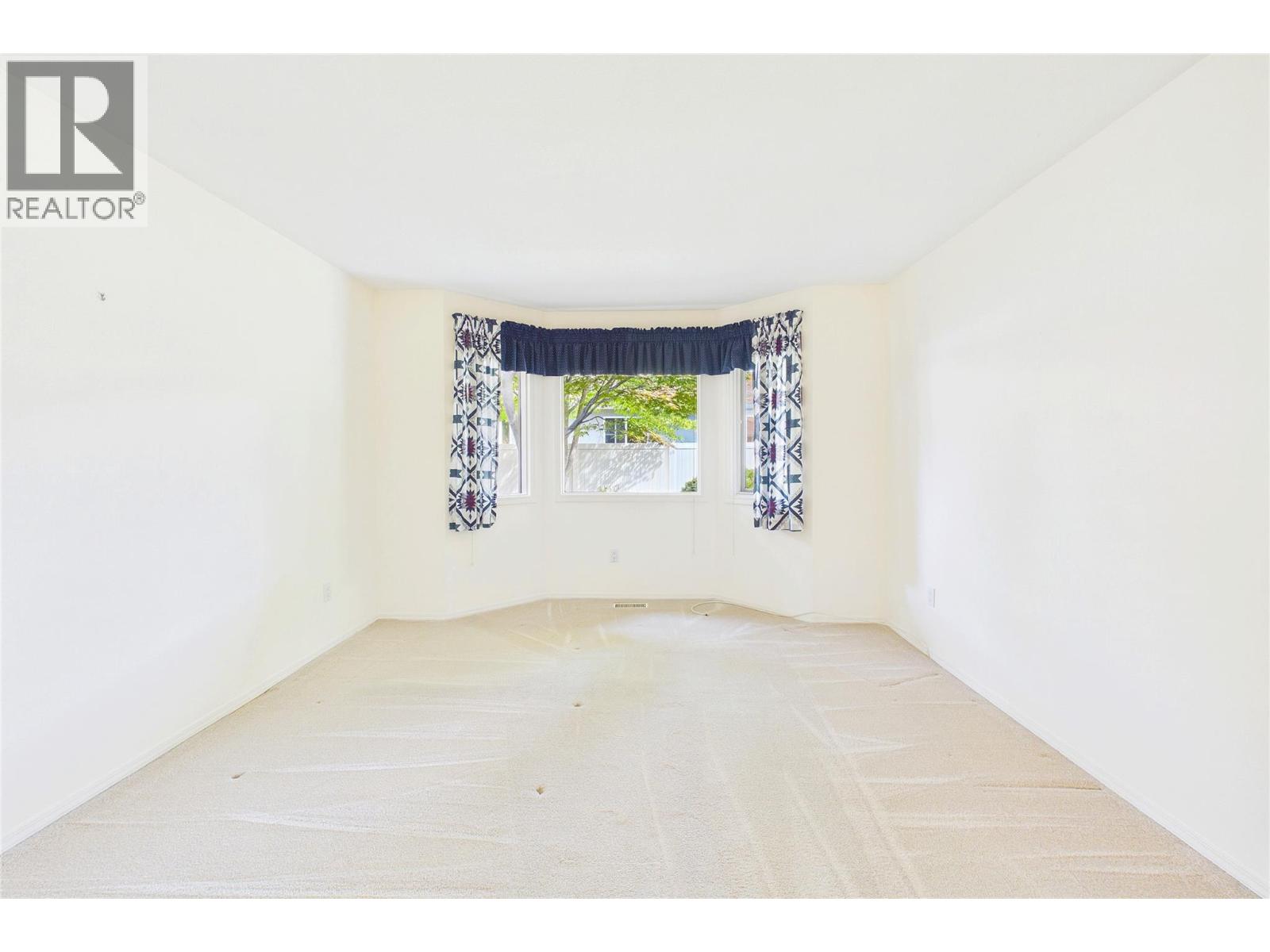 860 Lanfranco Road Unit# 12