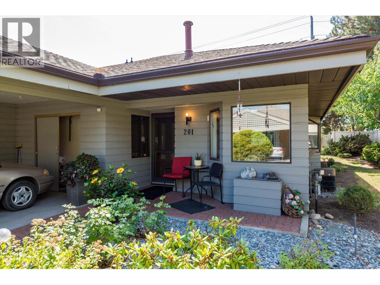 1765 Leckie Road Unit# 201