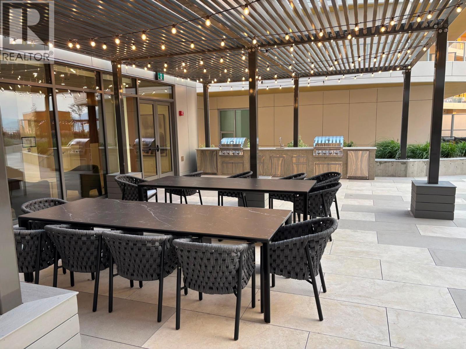 3340 Lakeshore Road Unit# 709