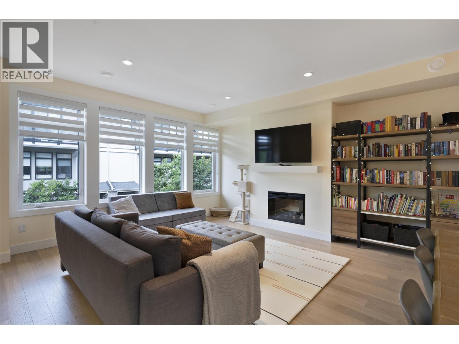 1102 Cameron Avenue Unit# 144