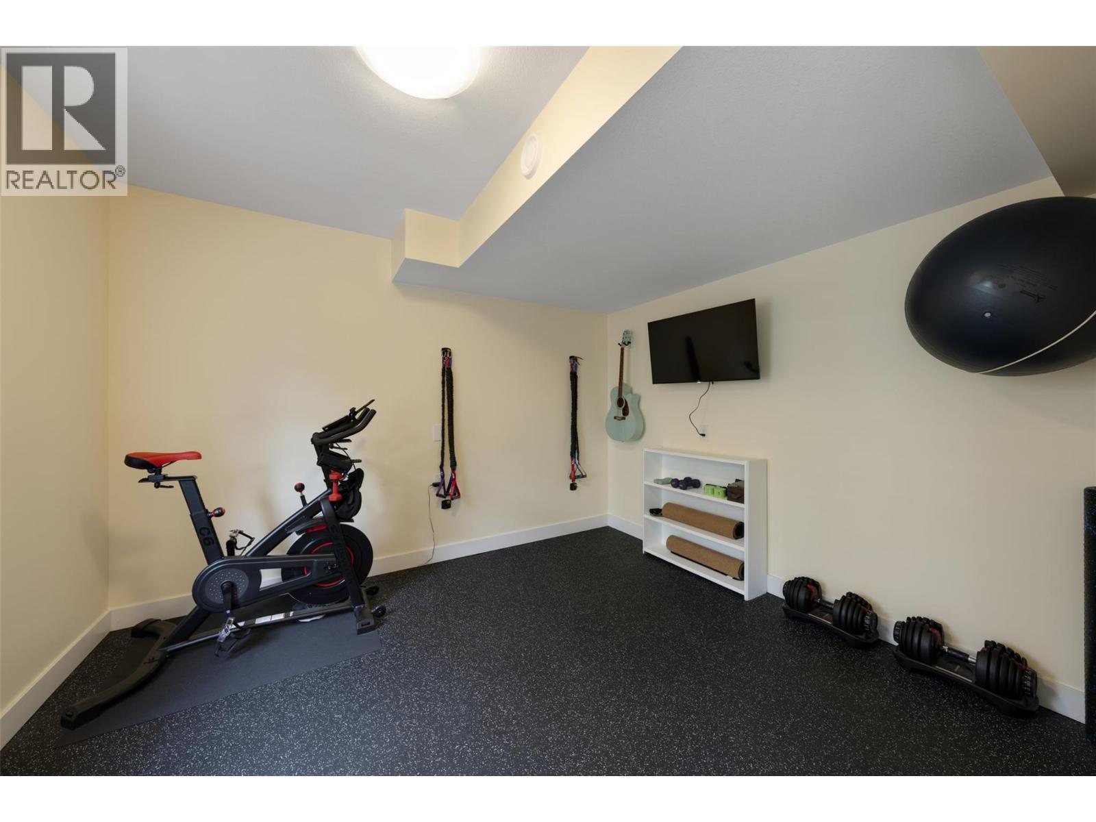 1102 Cameron Avenue Unit# 144