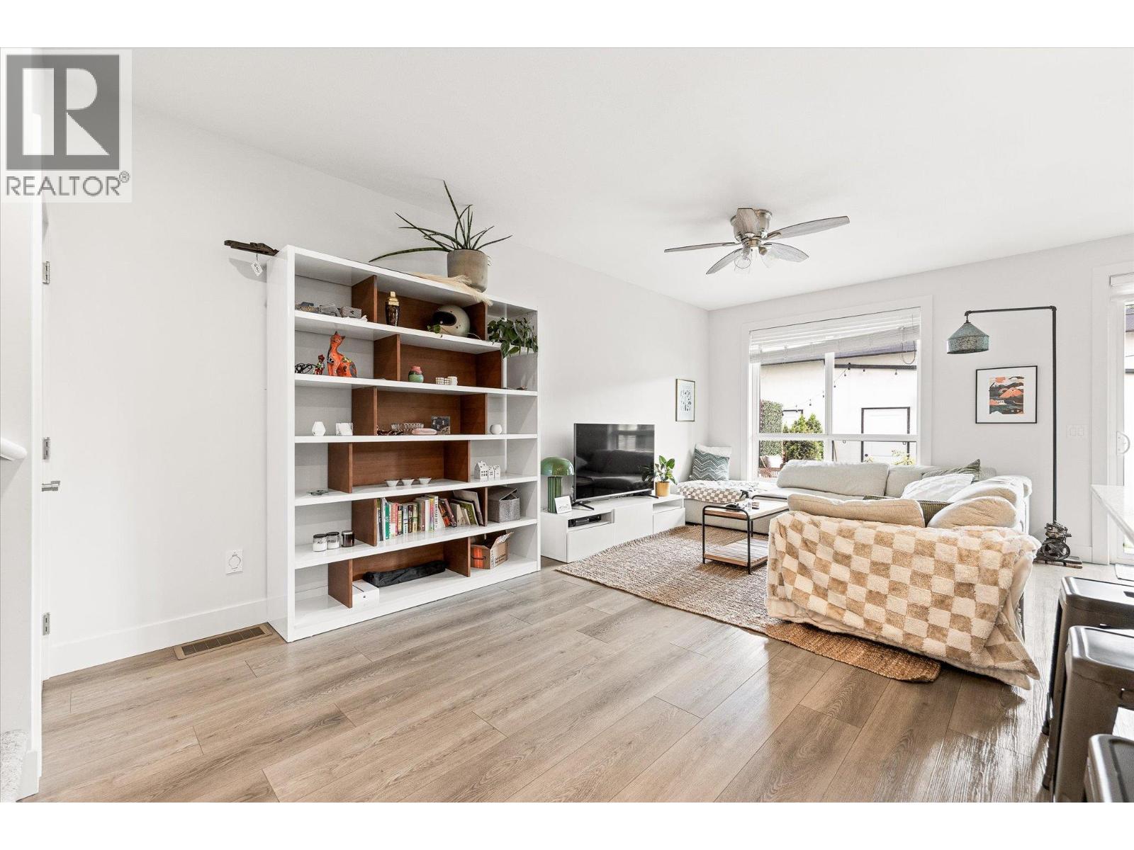 795 Stockwell Avenue Unit# 3