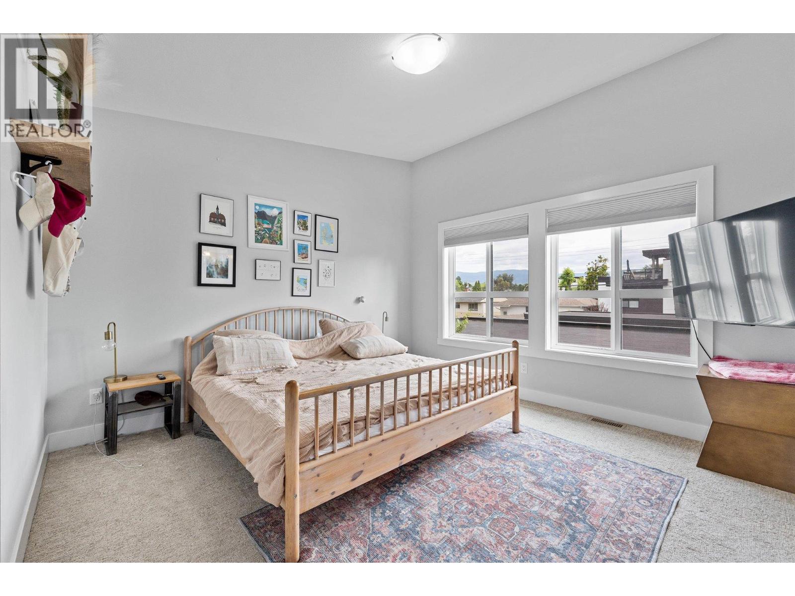 795 Stockwell Avenue Unit# 3
